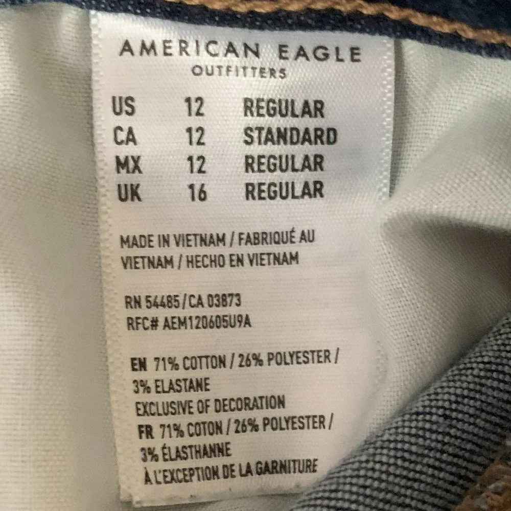 American Eagle Next Level Highest Waist Jegging Jeans size 12 Regular - Picture 12 of 12